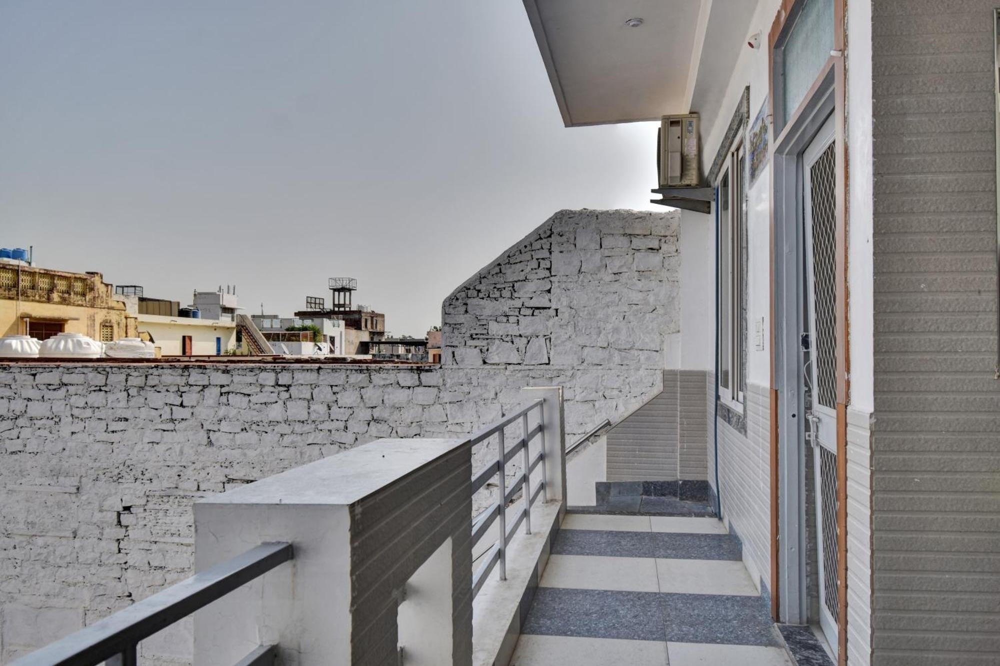 Oyo Flagship Apna Guest House Kota  Zewnętrze zdjęcie